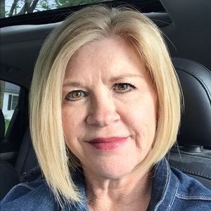 Meet your Posher, Beth